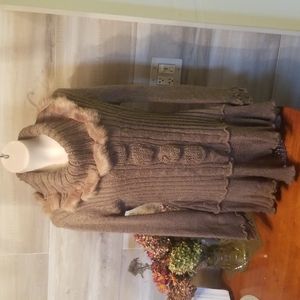 Unique Long Sioni Cowlneck Sweater w/ Fur